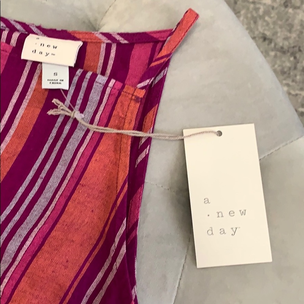 😍PRICE FIRM! NEW! Boutique! A New Day Striped Top Small - Picture 3 of 5